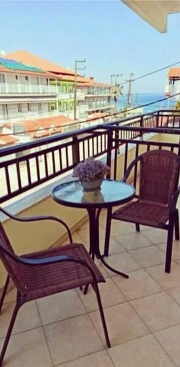 Erato Hotel Лептокария Екстериор снимка
