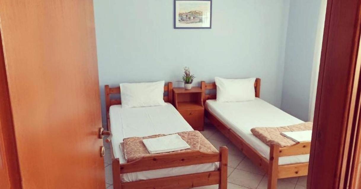 Erato Hotel Лептокария Екстериор снимка